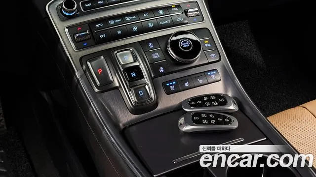 Hyundai Santafe Новый Santa Fe Бензин 2.5T 2WD — Фото автомобиля 9