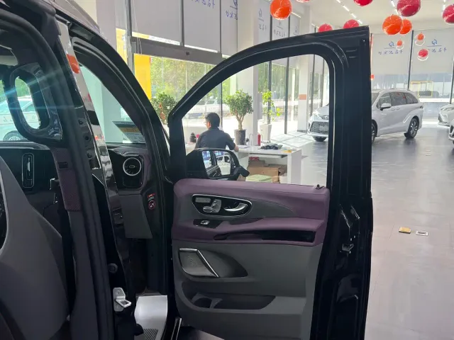 Mercedes-Benz Vito — Фото автомобиля 13