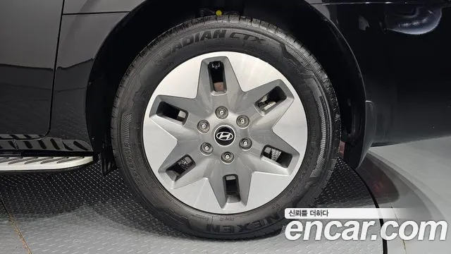 Hyundai Staria — Фото автомобиля 6