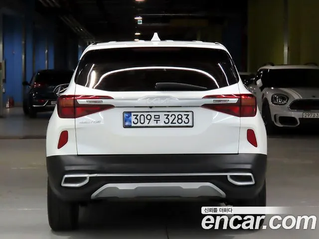 Kia Seltos Seltos Бензин 1.6 турбо 2WD — Фото автомобиля 3