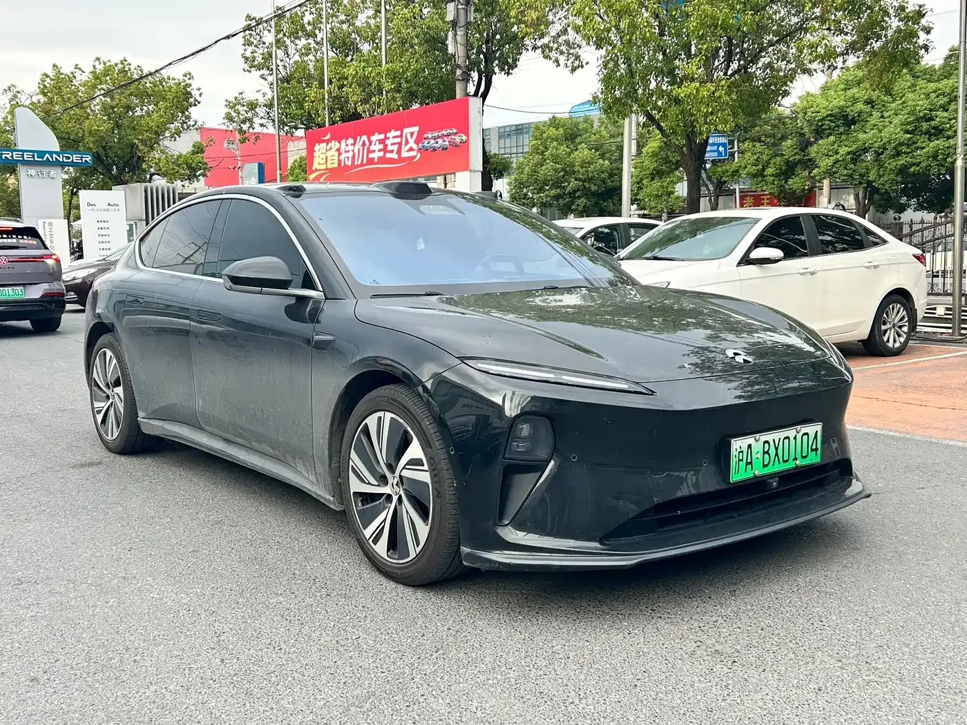 NIO NIO ET5 2022 75kWh — Фото автомобиля 2