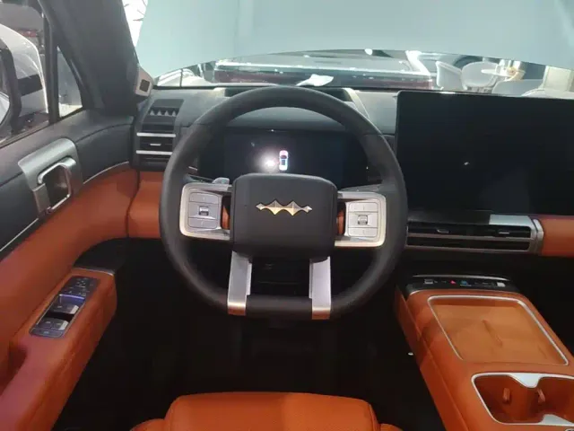 BYD FangChengBao Titanium 7 — Фото автомобиля 10