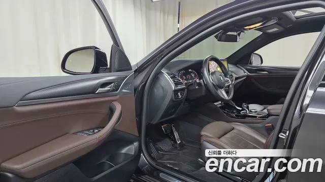 BMW X4 xDrive20i M Sport — Фото автомобиля 10