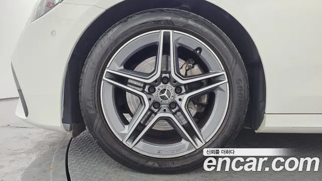 Mercedes-Benz E-Class W213 — Фото автомобиля 5