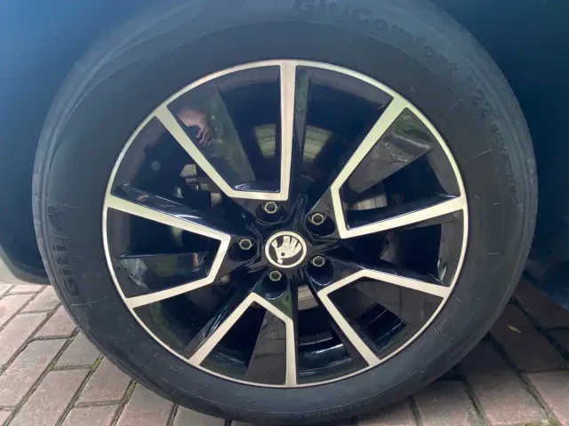 Skoda Karoq — Фото автомобиля 23