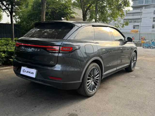 Leapmotor C11 — Фото автомобиля 14
