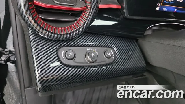 ChevroletGMDaewoo Trax Trax Кроссовер — Фото автомобиля 9
