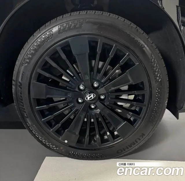Hyundai Santafe — Фото автомобиля 5
