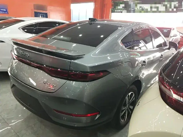 BYD Qin PLUS — Фото автомобиля 6