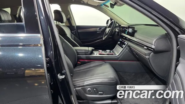 Genesis GV80 — Фото автомобиля 17