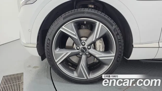 Genesis GV80 — Фото автомобиля 5