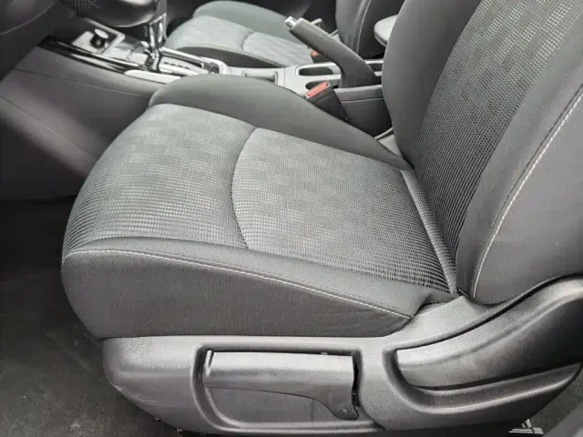 Nissan Tiida — Фото автомобиля 20