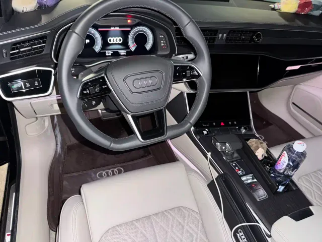 Audi A6L — Фото автомобиля 3