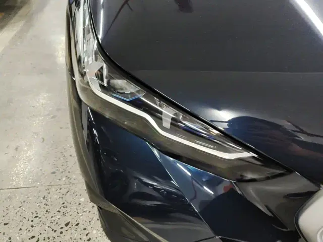 BMW 5 Series — Фото автомобиля 10