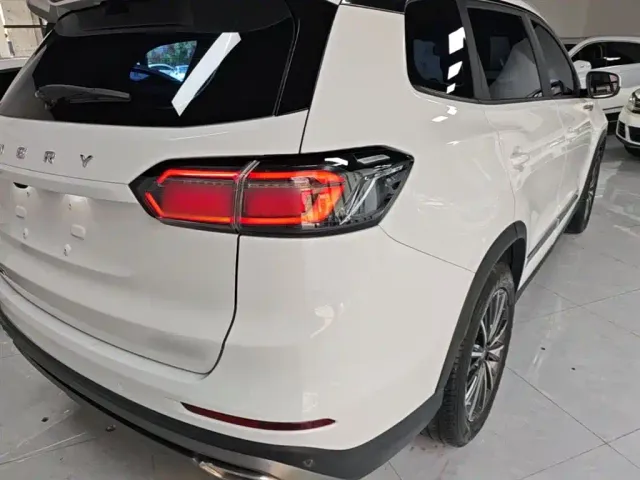 Chery Tiggo 8 PLUS — Фото автомобиля 7