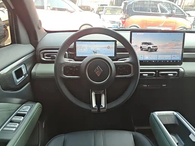 Baojun Yep Plus — Фото автомобиля 10