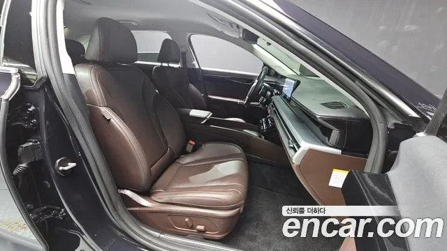 Hyundai Grandeur GN7 — Фото автомобиля 16