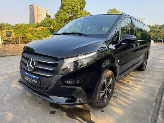 Фотография автомобиля — Mercedes-Benz Vito