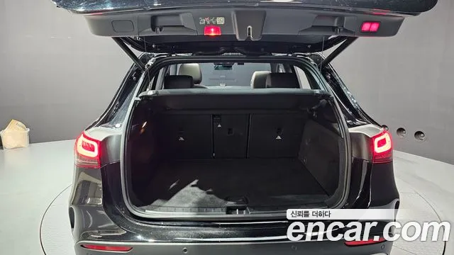 Mercedes-Benz GLA-Class — Фото автомобиля 20