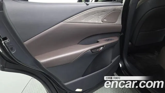 Lexus RX — Фото автомобиля 25