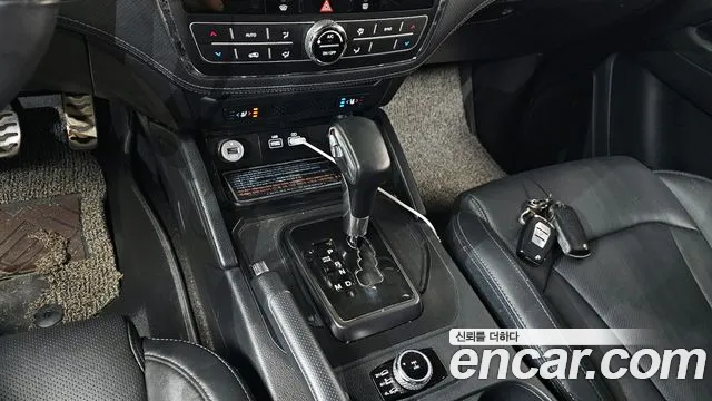 KG_Mobility_Ssangyong Rexton Новый Rexton Sport Khan Дизель 2.2 4WD — Фото автомобиля 9