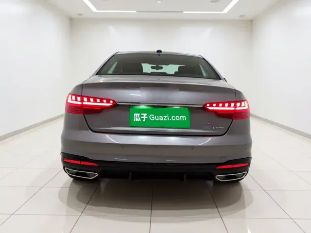 Audi A4L — Фото автомобиля 3