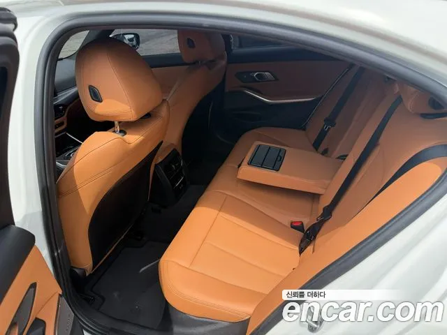 BMW 3-Series 3 серия (G20) 320i M Sport — Фото автомобиля 7