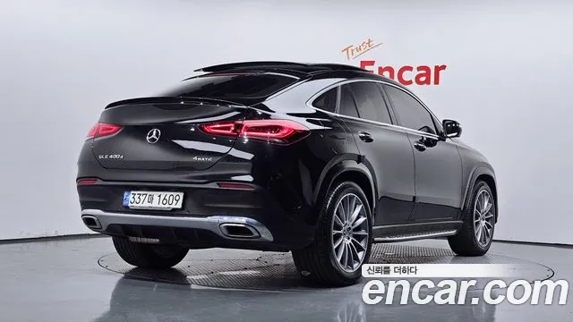 Mercedes-Benz GLE-Class — Фото автомобиля 2