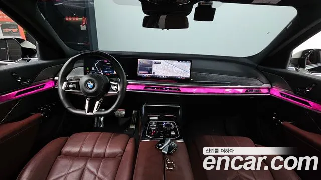 BMW 7-Series — Фото автомобиля 7