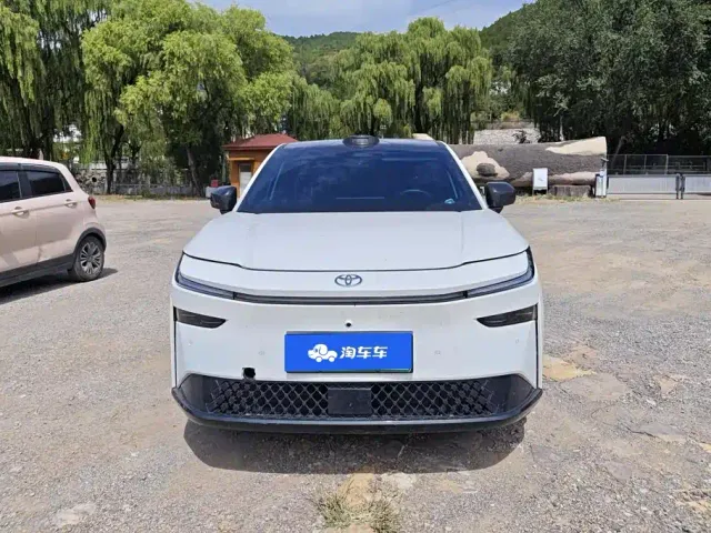 Toyota BoZhi 3X — Фото автомобиля 2