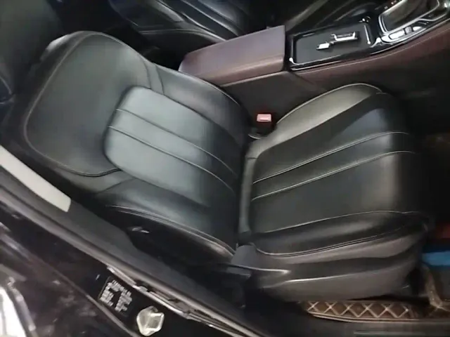 GAC Trumpchi M6 — Фото автомобиля 24