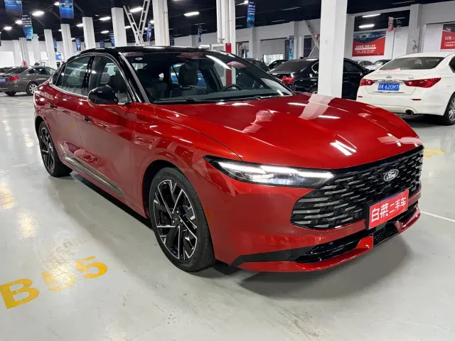 Ford Mondeo — Фото автомобиля 14