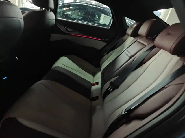 BYD Seal — Фото автомобиля 16