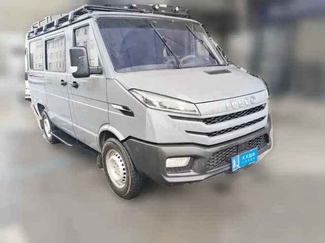 Iveco Daily — Фото автомобиля 3