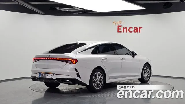 Kia K5 Prestige — Фото автомобиля 2