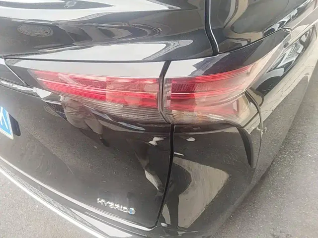 Toyota Granvia — Фото автомобиля 7