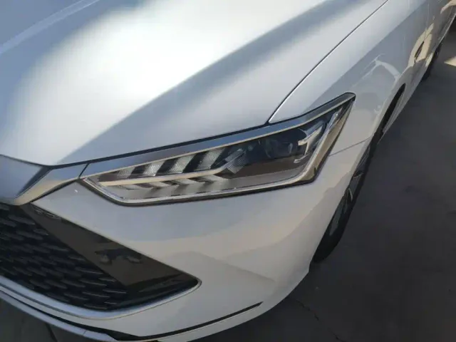 BYD Qin PLUS — Фото автомобиля 23