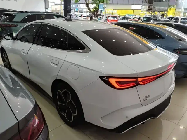 BYD Seal 06 — Фото автомобиля 4