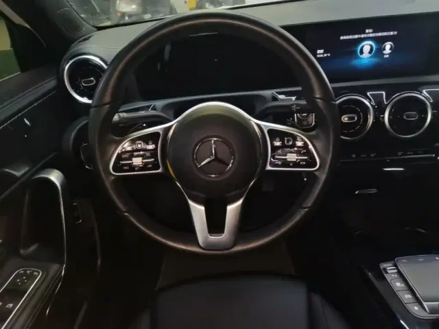 Mercedes-Benz A-Class — Фото автомобиля 10