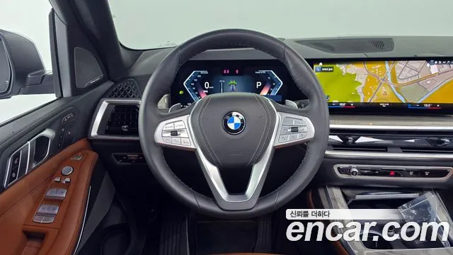 BMW X7 — Фото автомобиля 13