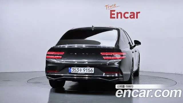 Genesis G80 Бензин 2.5 турбо AWD — Фото автомобиля 4