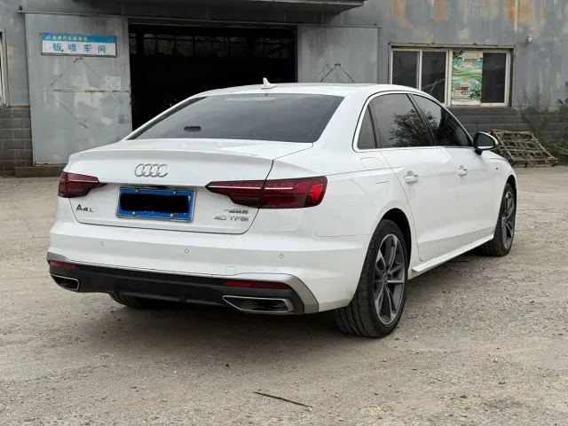 Audi Audi A4L 2023 40 TFSI Fashion Dynamic — Фото автомобиля 3