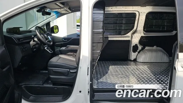 Hyundai Staria Staria L3.5 Карго 3 места — Фото автомобиля 27