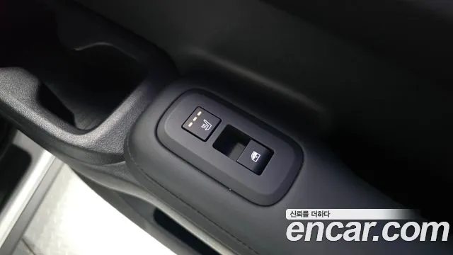 Hyundai Santafe — Фото автомобиля 19