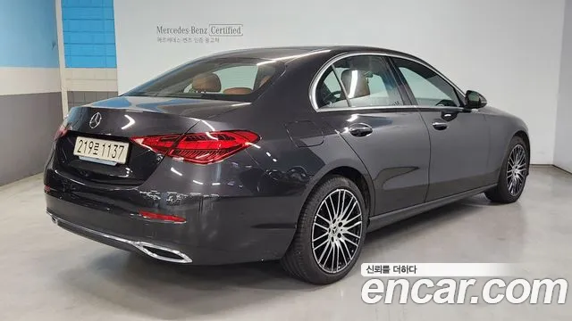 Mercedes-Benz C-Class — Фото автомобиля 2