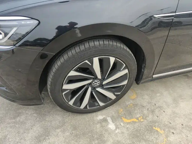 Volkswagen Passat — Фото автомобиля 22