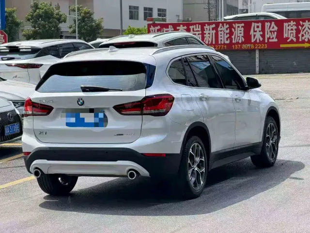 BMW X1 — Фото автомобиля 9