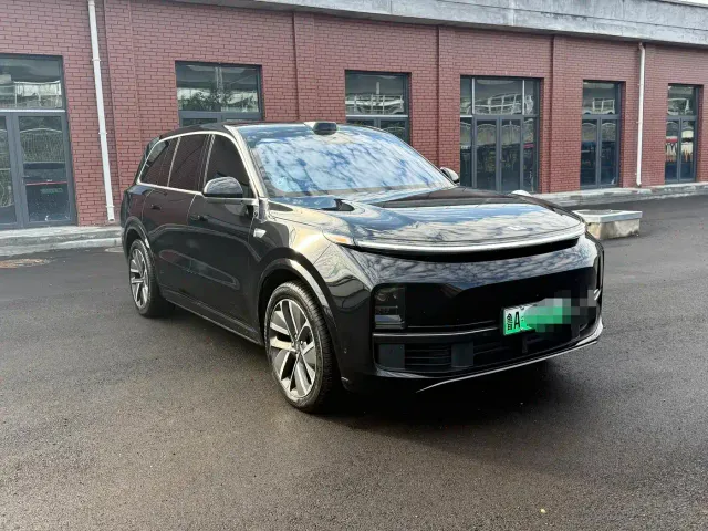 Li Auto L9 — Фото автомобиля 3