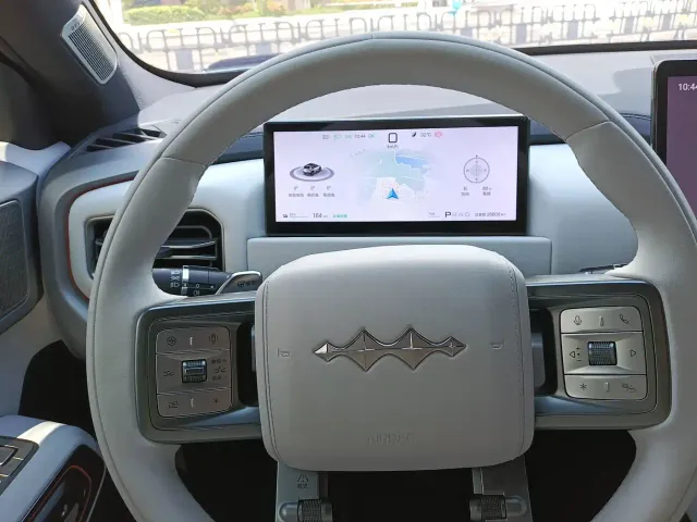 BYD FangChengBao Titanium 3 — Фото автомобиля 7