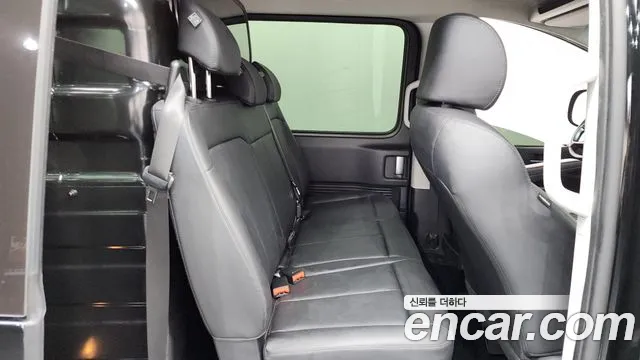 Hyundai Staria — Фото автомобиля 17